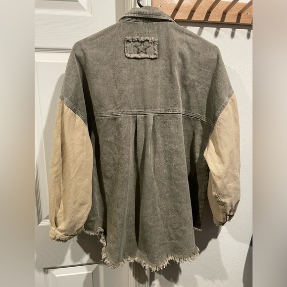 POL jacket women’s Medium oversized color block shirt - Picture 3 of 3